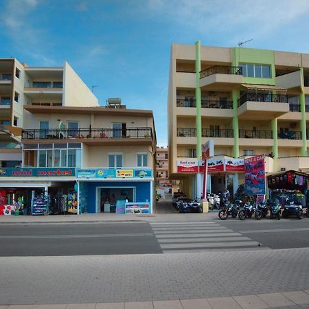 Salty Alley Seaside Apartment 레팀노 외부 사진
