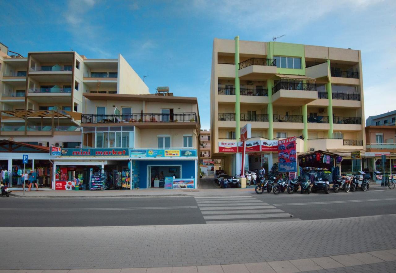 Salty Alley Seaside Apartment 레팀노 외부 사진